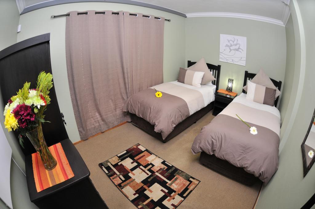 Summer Garden Guest House Benoni Εξωτερικό φωτογραφία